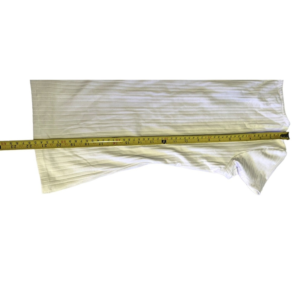 GBG Los Angeles Ribbed Keyhole Crewneck Short Sleeve Top Cream Ivory NWT Small - Picture 7 of 8